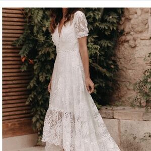 Gorgeous Lace Boho Wedding Dress NWT